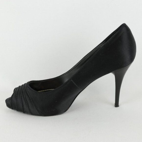 White House Black Market Jordin Women's Size 8 Black Textile Peep Toe Heels - Picture 8 of 10
